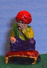 TOY SOLDIERS TIN INDIA INDIAN PASHA SETTING THINKING 54 MM