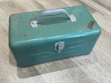 Vintage Simonsen Metal Toolbox Chicago USA Green Winged Mid Century Retro Tackle