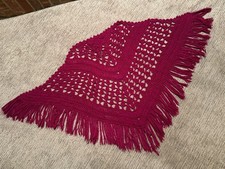 Vintage Knit Shawl Poncho Wrap Red Cottagecore Triangle Fringe - FAST SHIPPING