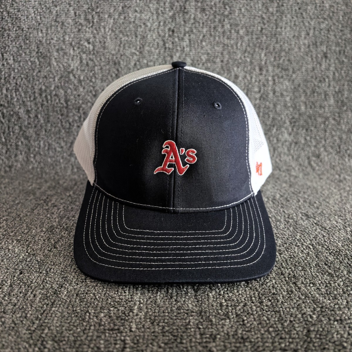 '47 Brand Oakland Athletics Trucker Snapback Hat Black White One Size