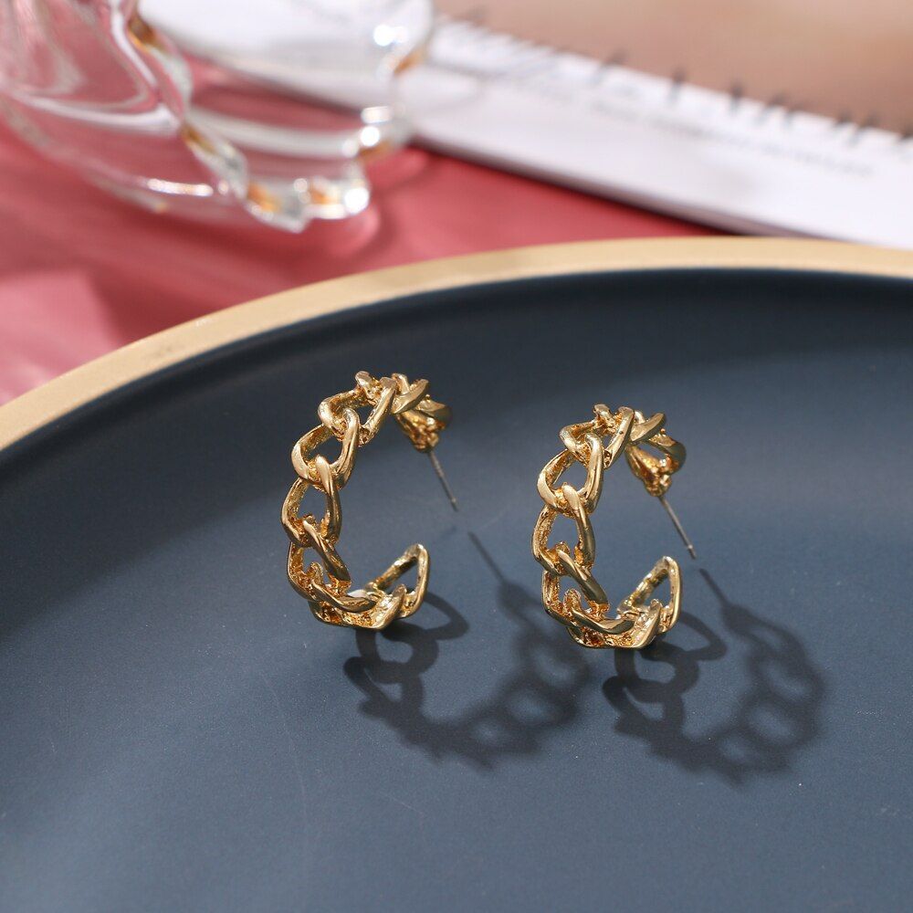 Gold Distorted Twist Heart Stud Earrings for Women-image
