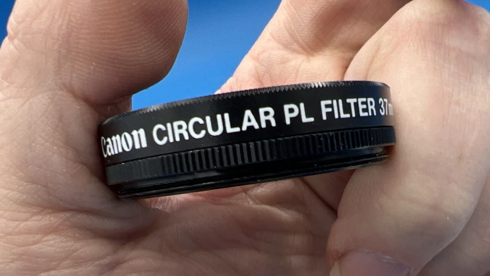 Canon FS-37U Filter Set Of 2 37mm ND8 & Circular PL Filter - Image 2 of 4