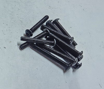 BHCS - Button Head Cap Screw - 10-32 x 1-1/4 - Qty 15