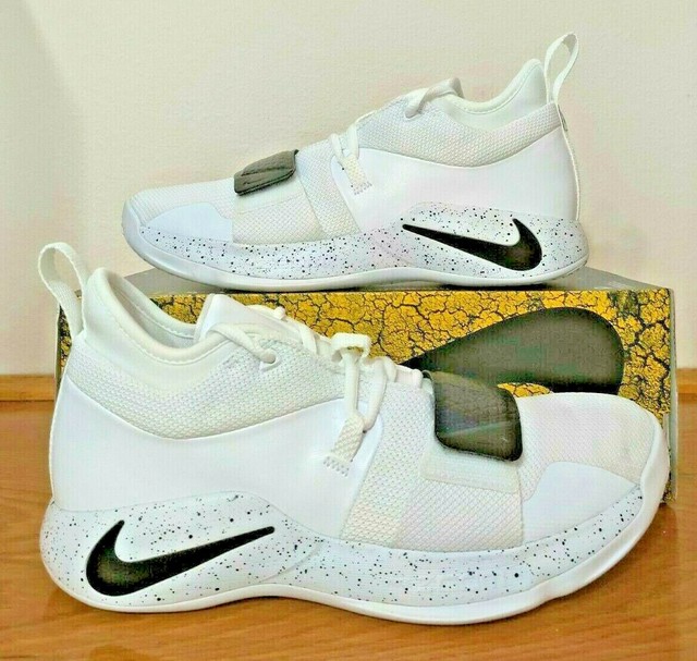 basketball shoes size 13