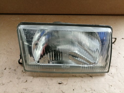 VW Polo 86c Scheinwerfer rechts 302-137548-00