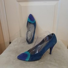 Vintage 80s/90s Charles Jourdan Paris Blue Colorblock Suede Pointed Toe Heels 39