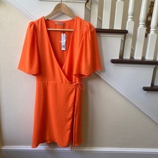 NWT $265 Alice + Olivia Monarch Orange Wrap Dress Size 6