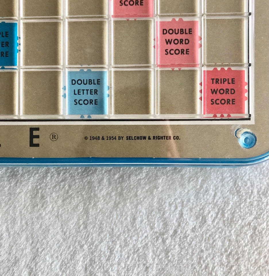 VTG 1977 Selchow & Righter Co Scrabble Crossword Game Deluxe Edition Turntable - Image 3 of 4