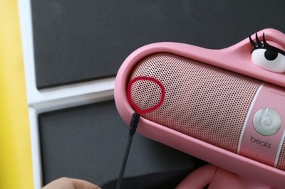 🎦Authentic Beats Pill 2.0 Bluetooth Speaker Dude Stand Pink