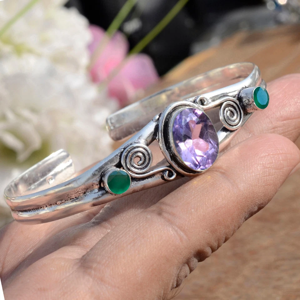 Brazalete de fiesta de Halloween de plata de ley 925 con piedras preciosas de ónix verde y corte amatista Foto 2 de 4