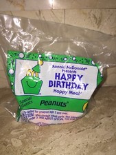 MCDONALDS HAPPY BIRTHDAY PEANUTS SNOOPY HAPPY MEAL TOY