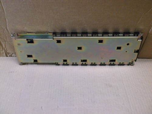 C200HW-BC081-V1 Omron PLC 8 Slot CPU Rack C200HWBC081V1 - Picture 2 of 3