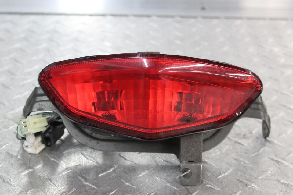 Luz trasera de freno trasera Suzuki vstrom 1000 DL1000 2004 Foto 2 de 4