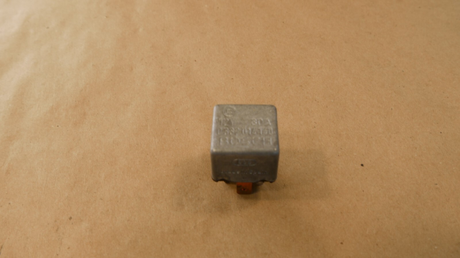 Ferrari 328 Relay P/N 0332204401