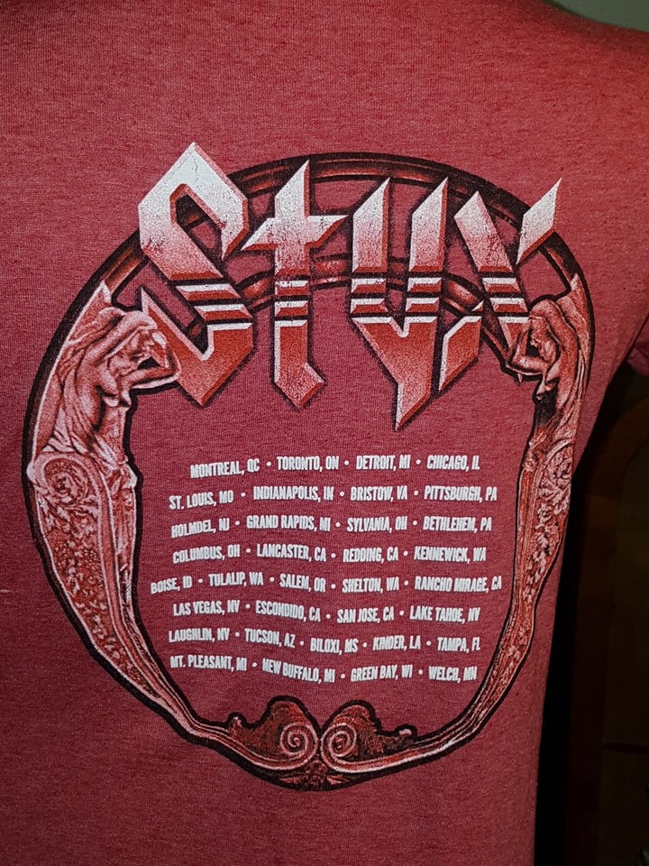 Styx "Paradise Theater" Released In 1981 A Concept Album Based On An Actual Movie Theater In Chicago. The Same Phrases Are Used Repeatedly, Giving The Album A Sense Of Unity. The Flow - Foto 5