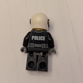 LEGO cty0230 Minifigure Town City Policeman Helmet Gold Badge 3658 Helicopter