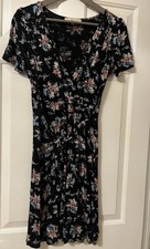 Floral Stretch Tea Dress Size 10 Billie And Blossom