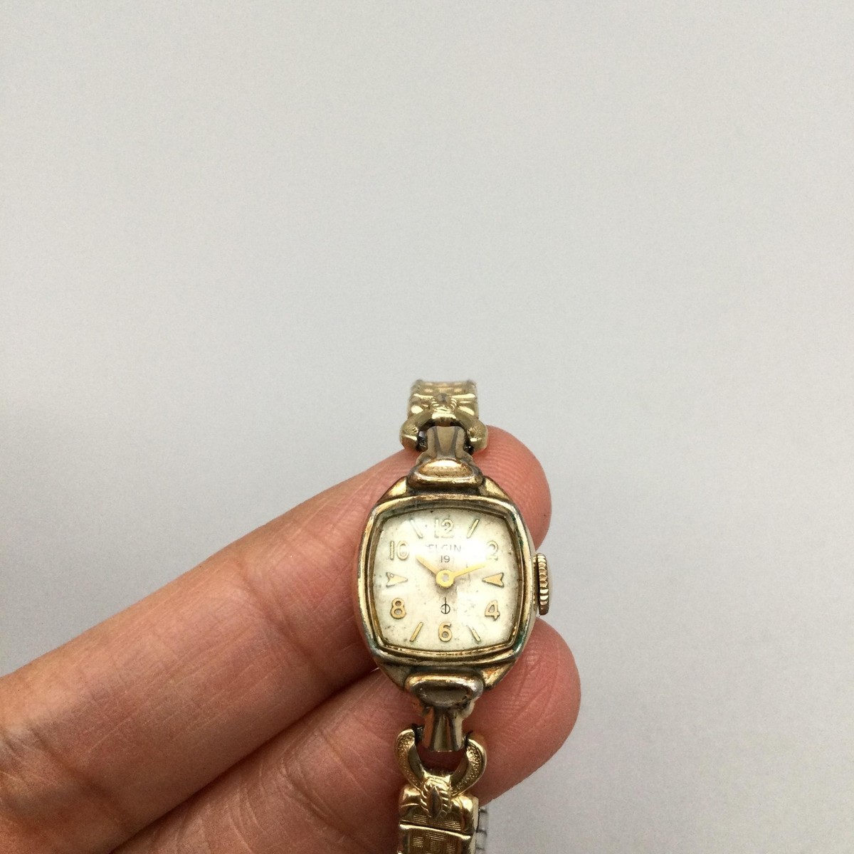 Vintage Elgin Womens Watch 14mm 10K Rolled Gold Plated Mesh Band Manual Wind Vintage Elgin Ladies Hand Winding Watch With 10K Gold Filled  main image 2