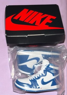 NIKE Air Jordan MINIATURE COLLECTION 37個 NIKE AIR JORDAN MINIATURE COLLECTION Gacha #756090 | eBay