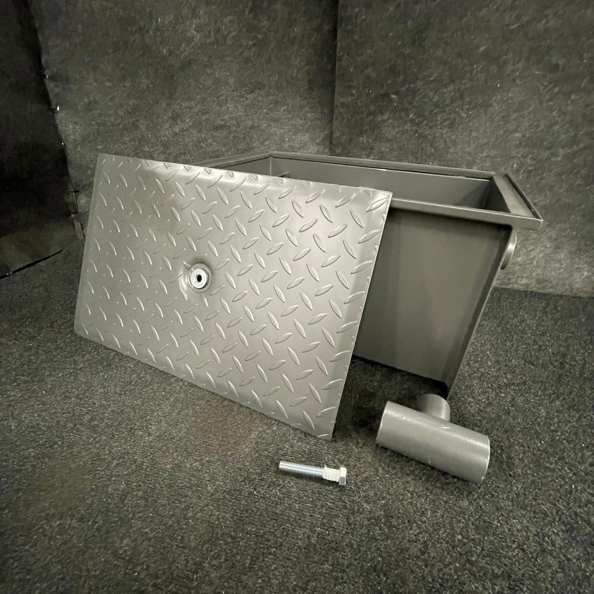 Wentworth Grease Trap Interceptor 20 LB 10 GPM Restaurant Kitchen