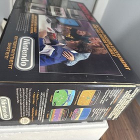 Nintendo NES Action Set Gray Zapper Version - Empty Box with foam & extras  Read