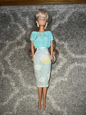 1988 M.a.l Blonde Doll Barbie Fashion Clone 80's White hoop earrings