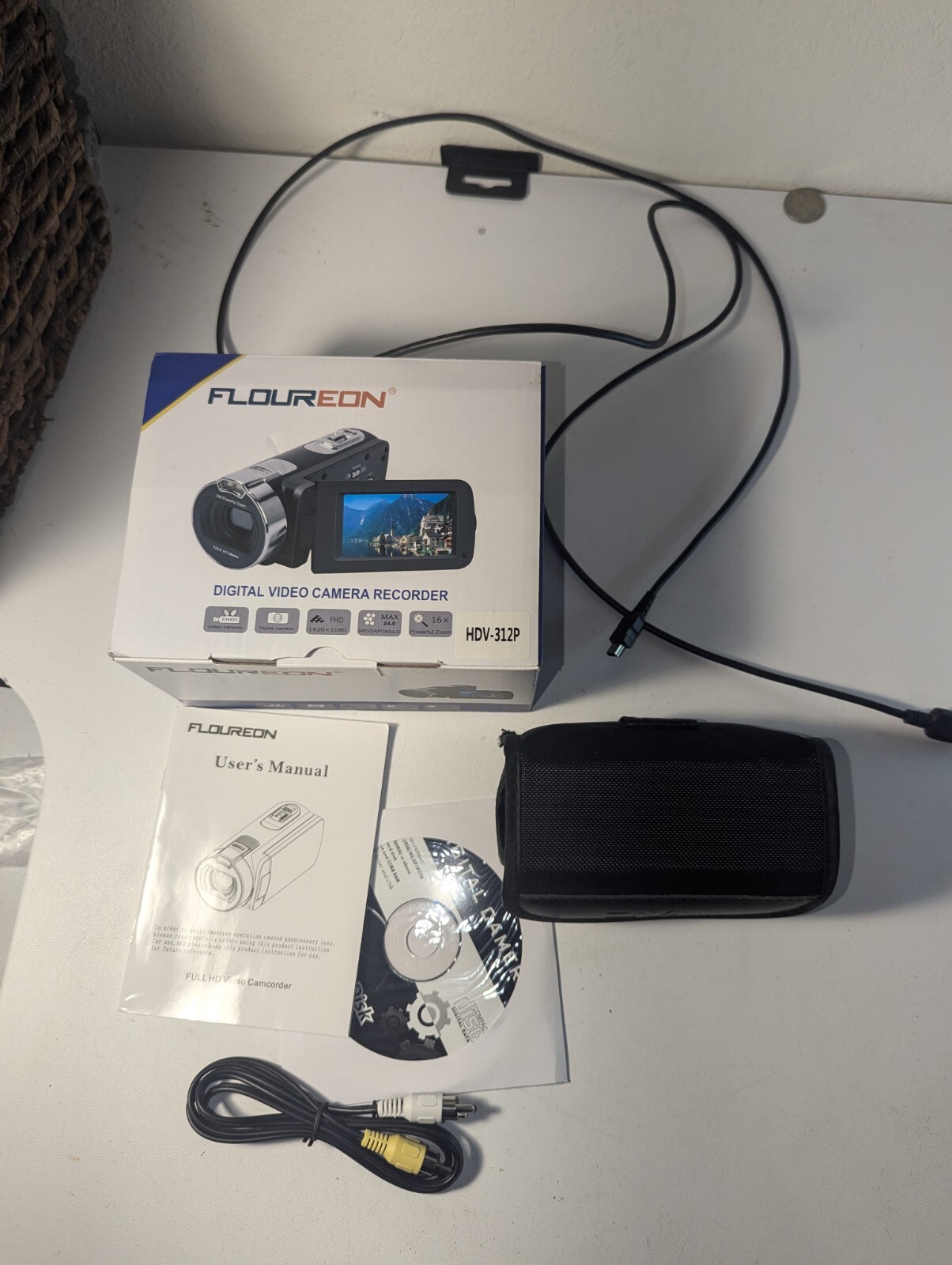 Black W 24mp Stills / Tested / Comes With Charger
