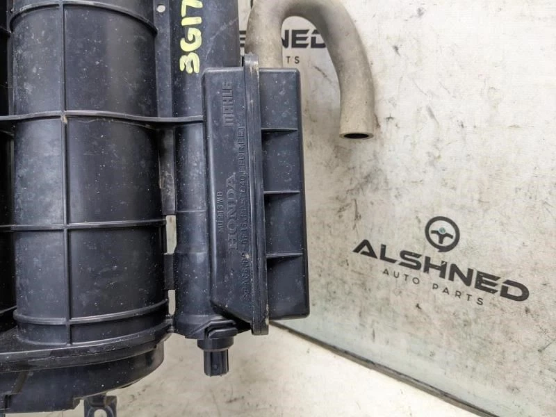 Оригинальная канистра для испарителя паров топлива Honda Ridgeline 17–19 годов выпуска 17011-TZ5-A01 - Изображение 4 из 4