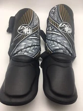 Muay thai shin guards small Used Good Condition