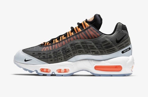 KIM JONES NIKE AIR MAX 95 BLACK TOTAL ORANGE DD1871-001 US 11 - Picture 5 of 7