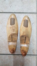 Vintage Number 10D EARL NATURAL Wooden Shoe Stretchers