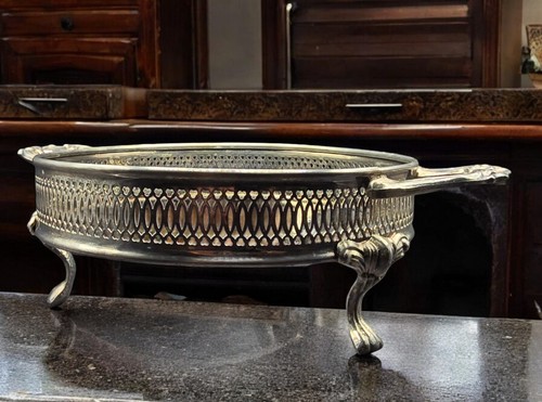 Silver Plate Casserole Dish Holder, 9" Vintage Footed Round Carrier Stand