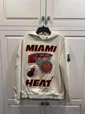 Pro Standard NBA Miami Heat Embroidered Hooded Sweatshirt Size L Excellent