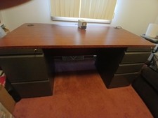 Barely used Creactive steel office desk with ...