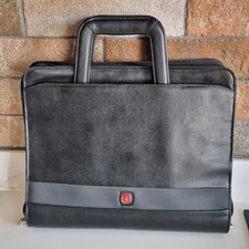 WENGER SWISS ARMY 14" Laptop Computer Case Bag Messenger Briefcase 