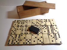 VINTAGE WOODEN DOMINOS SET w/ORIG. WOODEN SLIDING DOVETAIL BOX. GERMANY