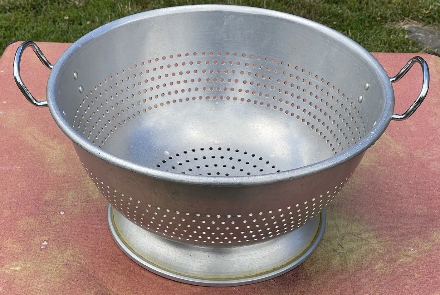 VINTAGE WEAREVER COMMERCIAL ALUMINUM COLANDER STRAINER 16"
Opens in a new window or tab