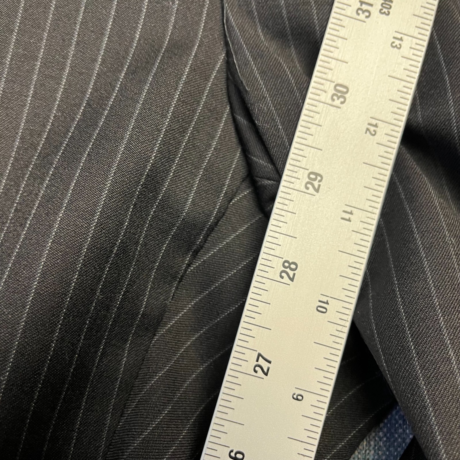 Lauren Ralph Lauren Men's Pinstripe Suit Size42R Black 2 Button Pleated 100%Wool thumbnail 18