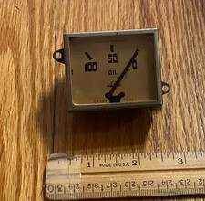 Vintage British Jaeger Oil Pressure Gauge Up1302 - Made In England - Look