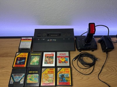 Spiel Konsole *ATARI 2600* 1982 Retro + Spiele Konvolut  