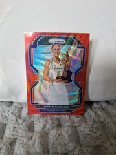 2022 WNBA Diana Taurasi Panini Red Wave #6
