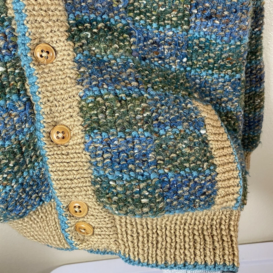 Vintage 70s Handmade Chunky Knit Heavyweight Cardigan Sweater Women’s Medium - Image 4 of 4