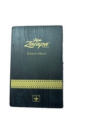Cassette In Legno Di Zacapa 23 Soleras Solo Confezione E 2  Bicchieri