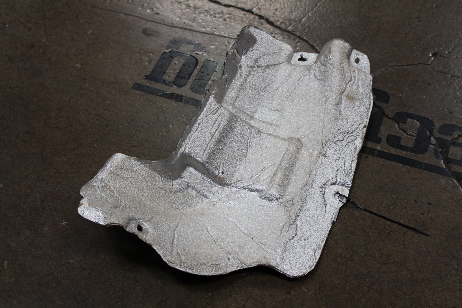 Maserati Ghibli, RH, Right, Exhaust Heat Shield, Used, P/N 670003899