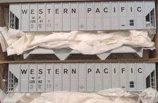 ROUNDHOUSE HO-SCALE 50’ WESTERN PACIFIC COV HOPPER 2 CAR SET #3525 12061 12062