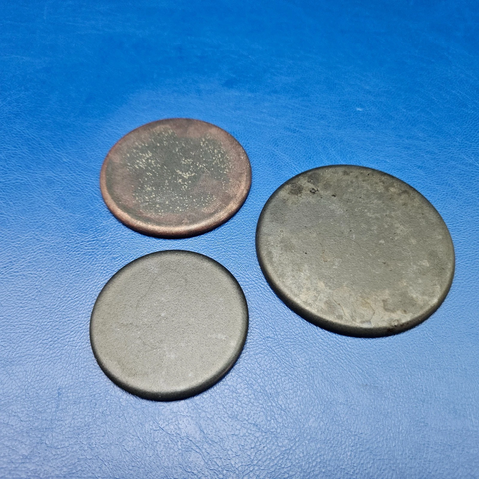 Genuine FRIGIDAIRE Range Burner Cap Set of 3 316262004 316261704 316261804
Opens in a new window o