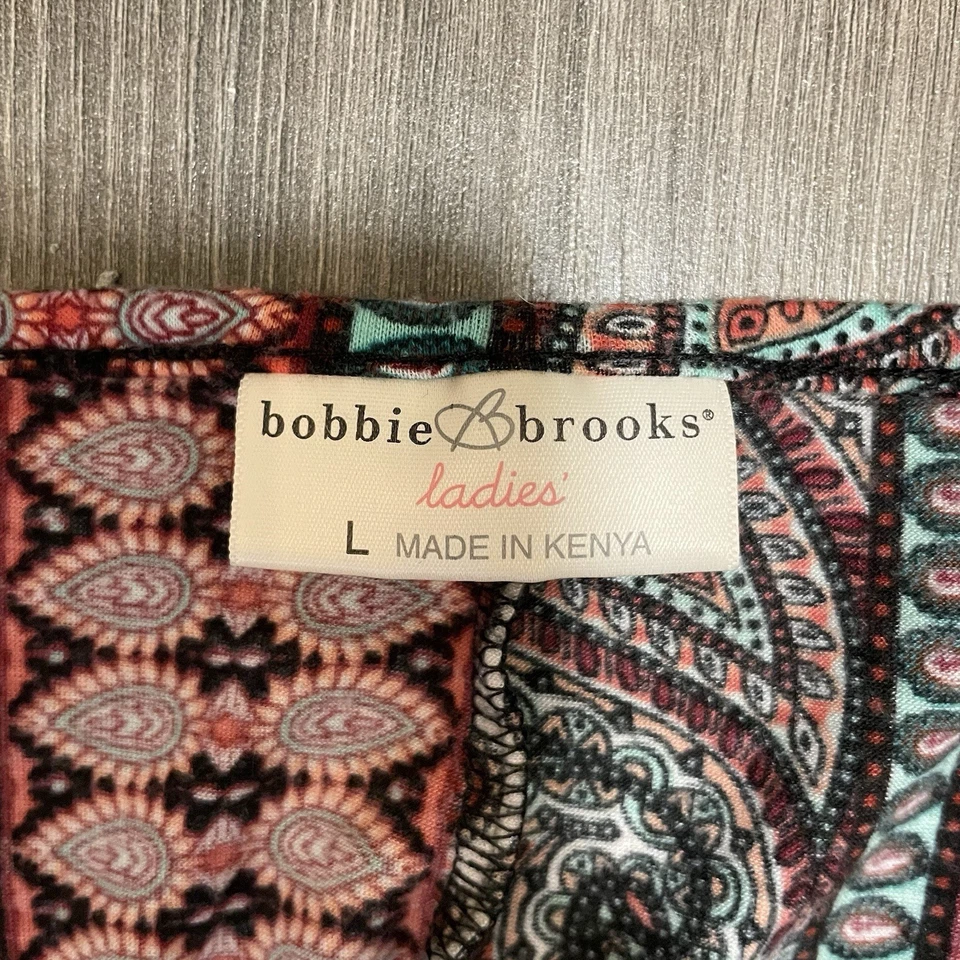 Camisa feminina Bobbie Brooks manga curta babado boho paisley multicolorida tamanho G - Imagem 2 de 4