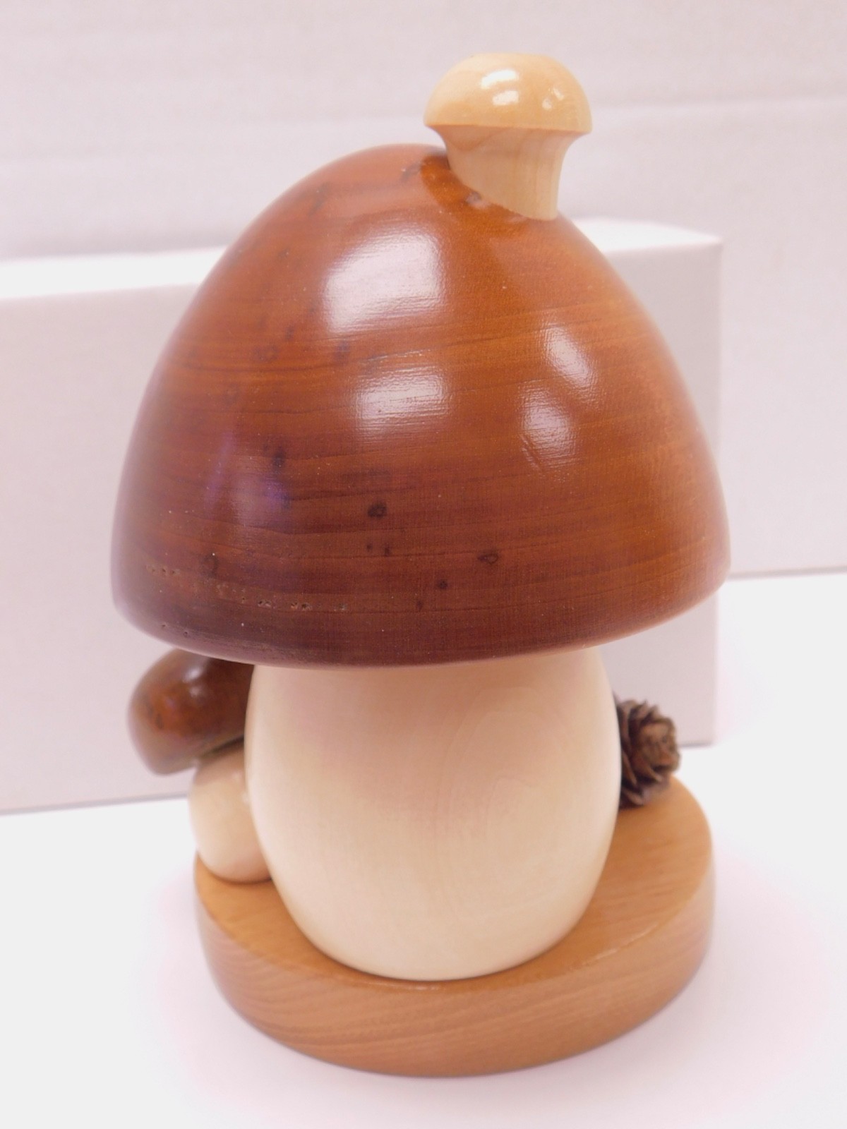 Erzgebirge Seiffen Wood Mushroom Woodland Smoker Handarbeit New in Box Germany