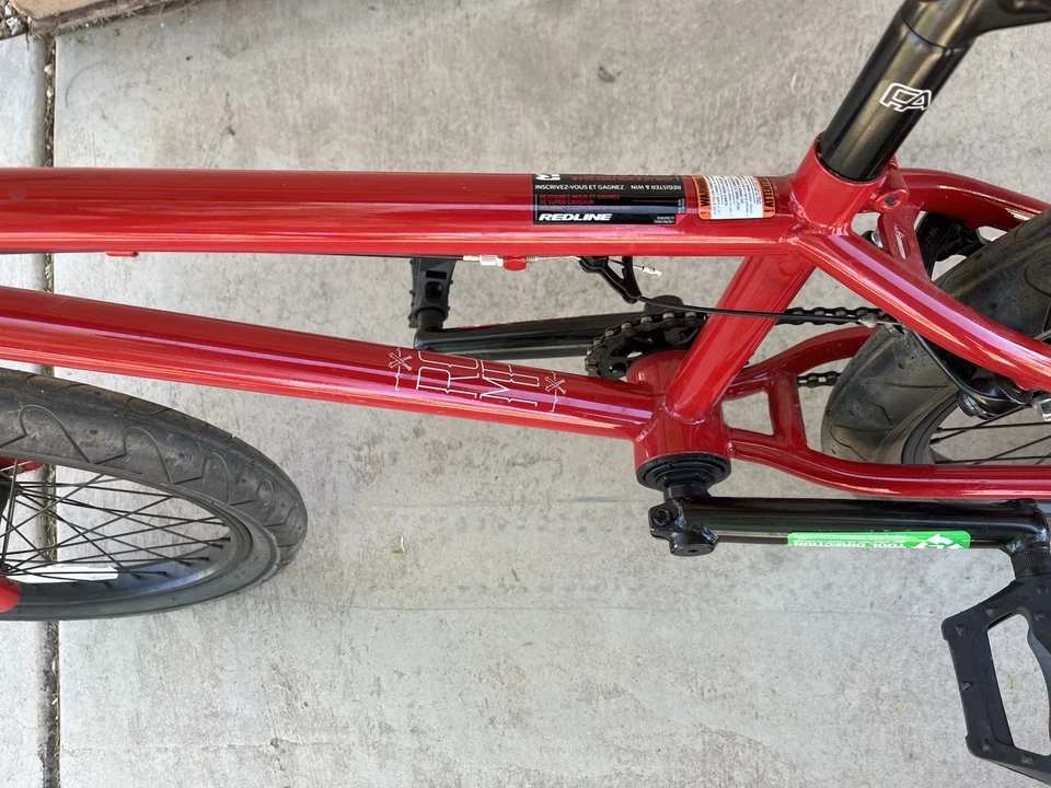 Bicicleta Redline Romp BMX Roja 20 con Asiento Serfas RX - Se vende por más de $450 Foto 4 de 4