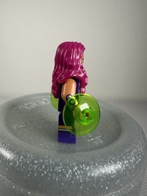 Lego Batman DC Comics Starfire 76035 Jokerland Super Heroes Minifigure